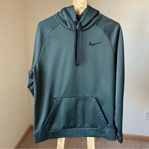 3 foot $30 🎁 Nike Men’s Dri-Fit Pine Green Sweatshirt